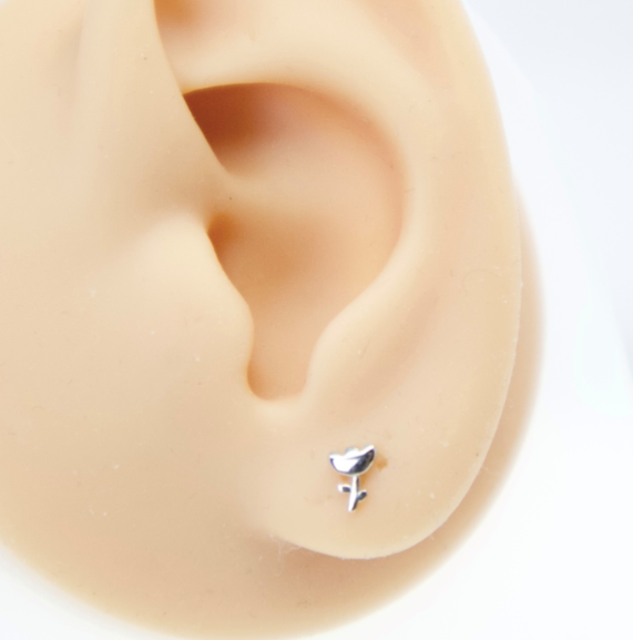 MICRO FLOWER STUD 14K WHITE GOLD
