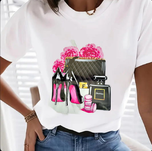 “YOUR FASHION ESSENTIALS GLAM TEE”