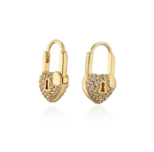 PAVE HEART LOCK HUGGIE