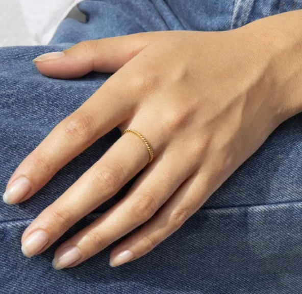 SKINNY ROPE STACKER RING