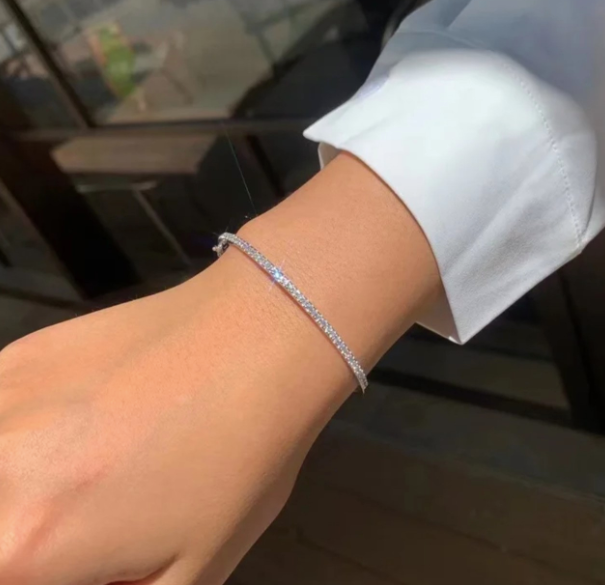 STARLETTE DIAMOND BRACELET